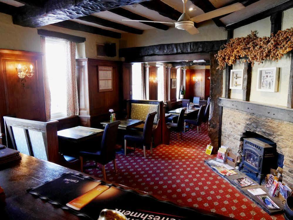 The Saracens Head 2*